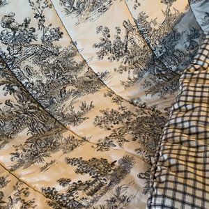 Toile Comforter_Twin/Full